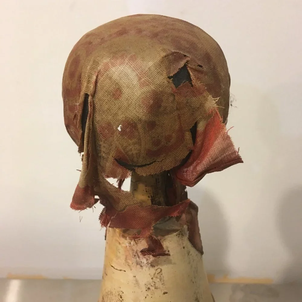 Vintage Mexican wood carved doll by Juan - RARE - Picture 4 of 8